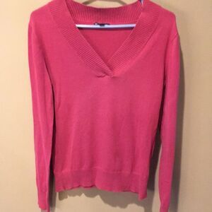 Women’s Medium Gap V-Neck Sweater
